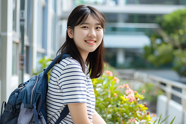 国内有哪些大学的建筑学专业师资力量雄厚？