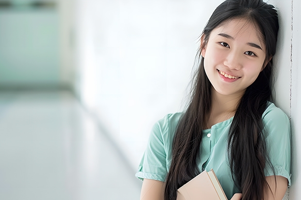 大学毕业后想当小学语文老师,选择什么专业好?